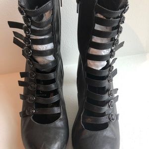 Super vintage Steampunk/ Victorian style boots with sexy buckle straps